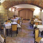 Hotel Amadeus Neustadt 3*