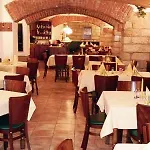 Hotel Amadeus Neustadt 3*