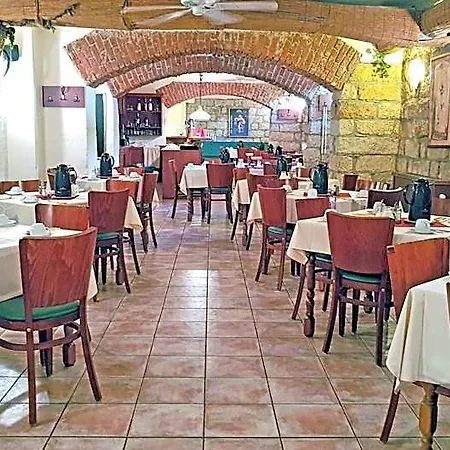 Hotel Amadeus Neustadt