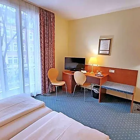 Amadeus Neustadt Hotel