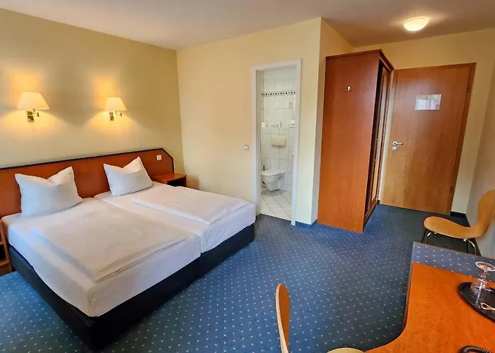 Amadeus Neustadt 3* Drezda