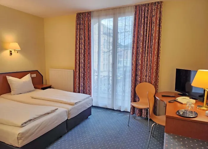 Amadeus Neustadt Ξενοδοχείο