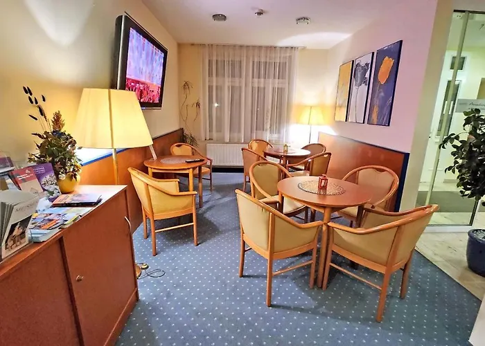 Amadeus Neustadt Hotel 3*