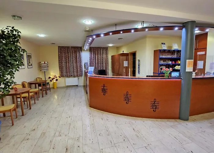 Hotel Amadeus Neustadt