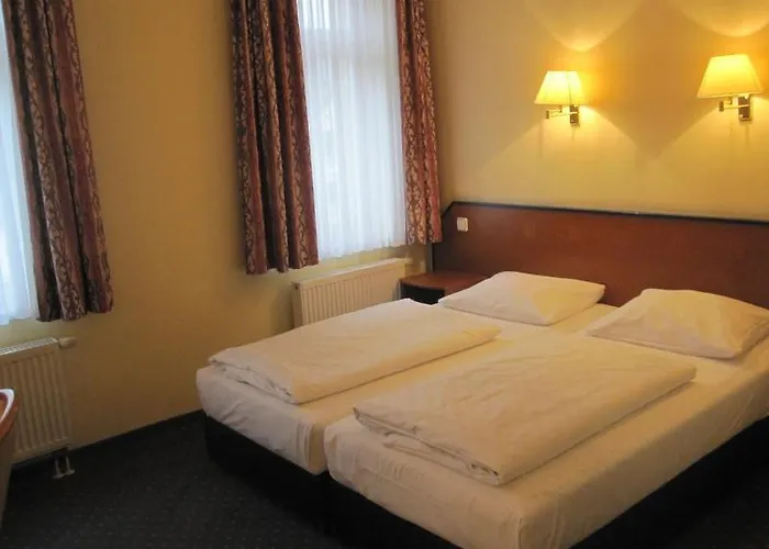 Hotel Amadeus Neustadt