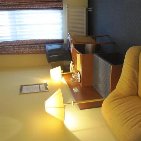 Amadeus Neustadt דרזדן