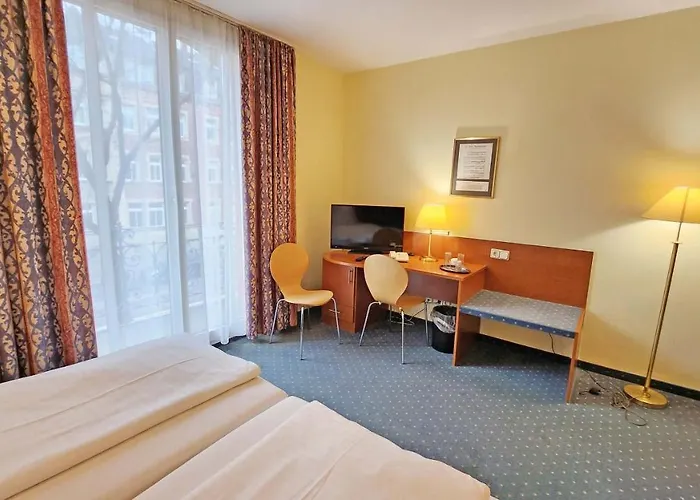 Hotel Amadeus Neustadt